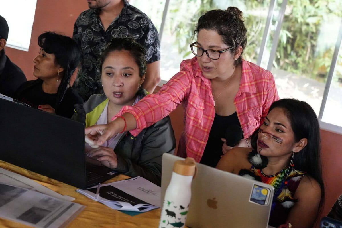 Alexa Velez leading a workshop in 2025.