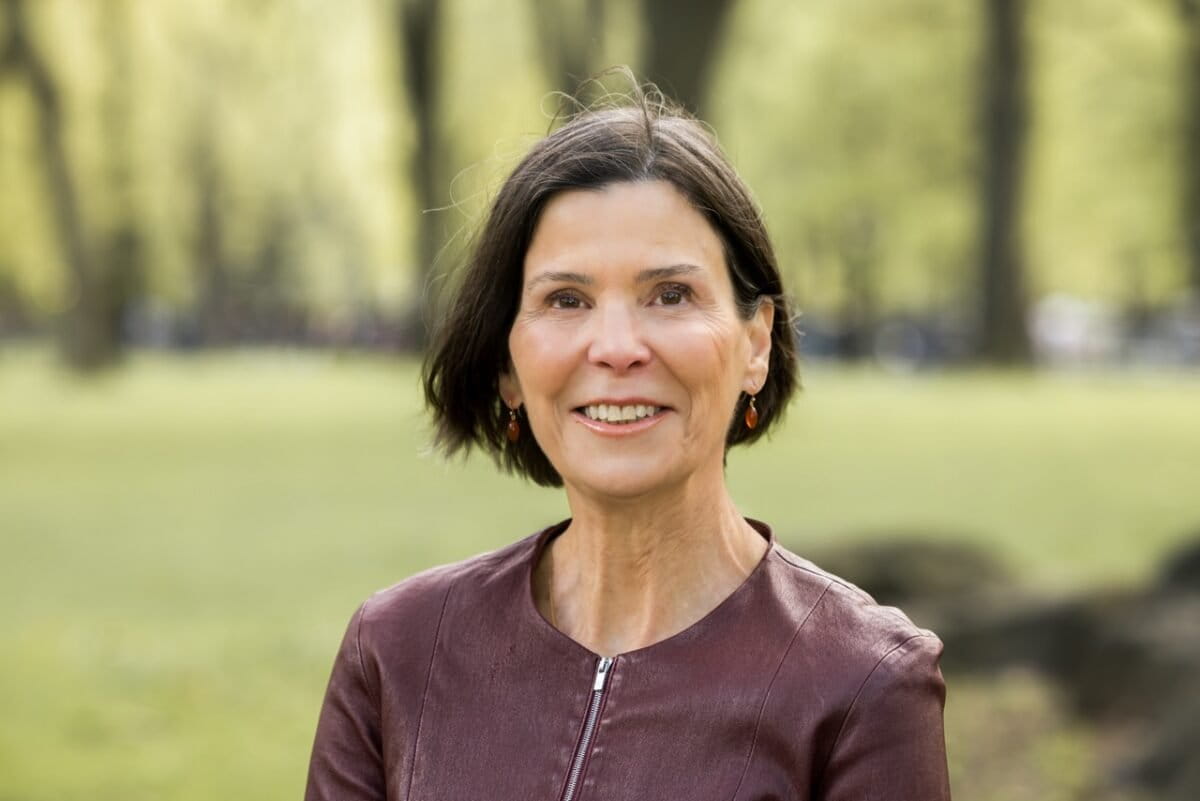 Author Miriam Horn. Photo by Ahna Tessler.