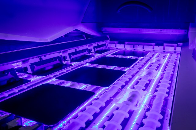 New tech reduces silver use in TOPCon solar cells by a factor of 10 – pv magazine International