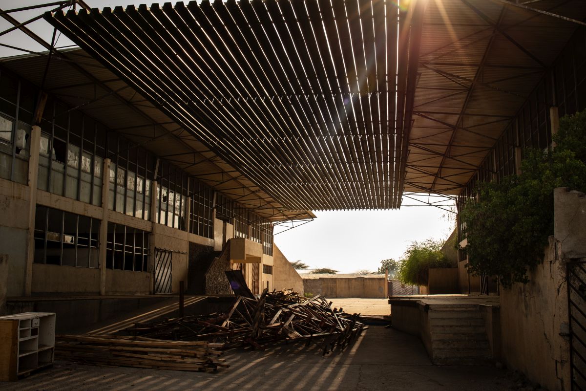 The abandoned NORAD factory in Kalokol. Image by Christopher Clark for Mongabay.