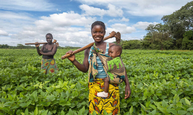 Taking Women Farmers Seriously by Ruth Khasaya Oniang’o & Peter Kelly